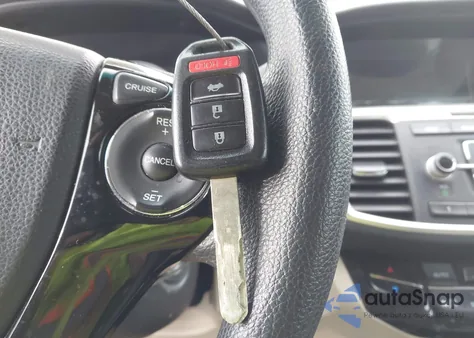 2017 Honda Accord Lx z USA, uszkodzony, nr VIN 1HGCR2F36HA268641